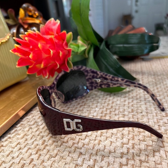 Rare Dolce & Gabbana Purple & Animal Print Sunglasses 😎💜 - Picture 3 of 12
